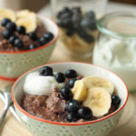 Porridge cu alune de padure si cacao